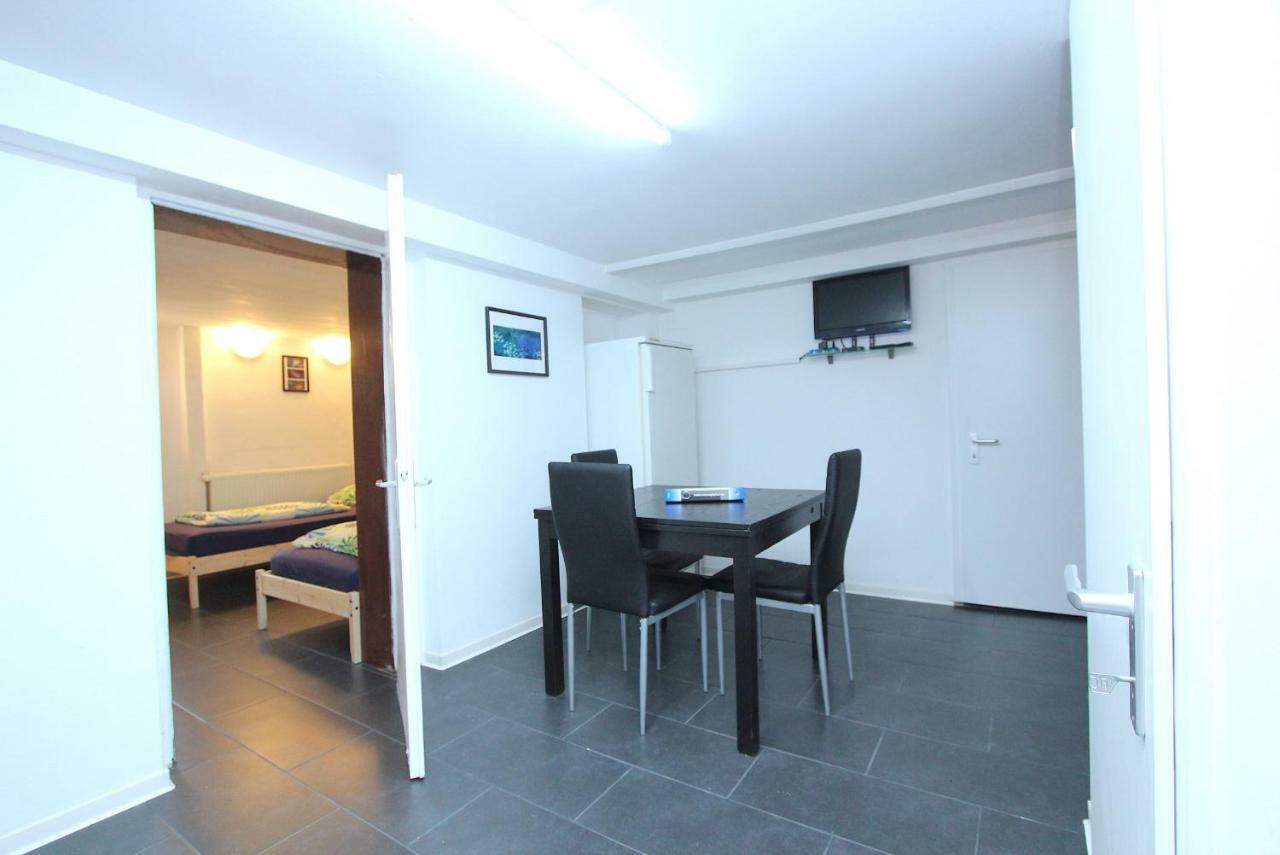 Privat-Souterrain-Apartment Hannover Kültér fotó